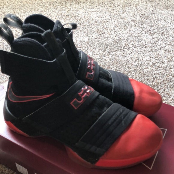 Lebron Soldier 10 SFG - Picture 2 of 4
